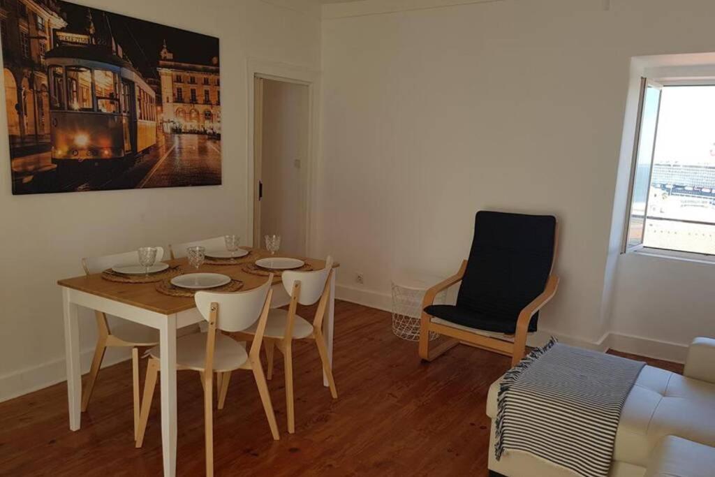 Inloveapartments - View That Calms The Soul Lisbon Luaran gambar